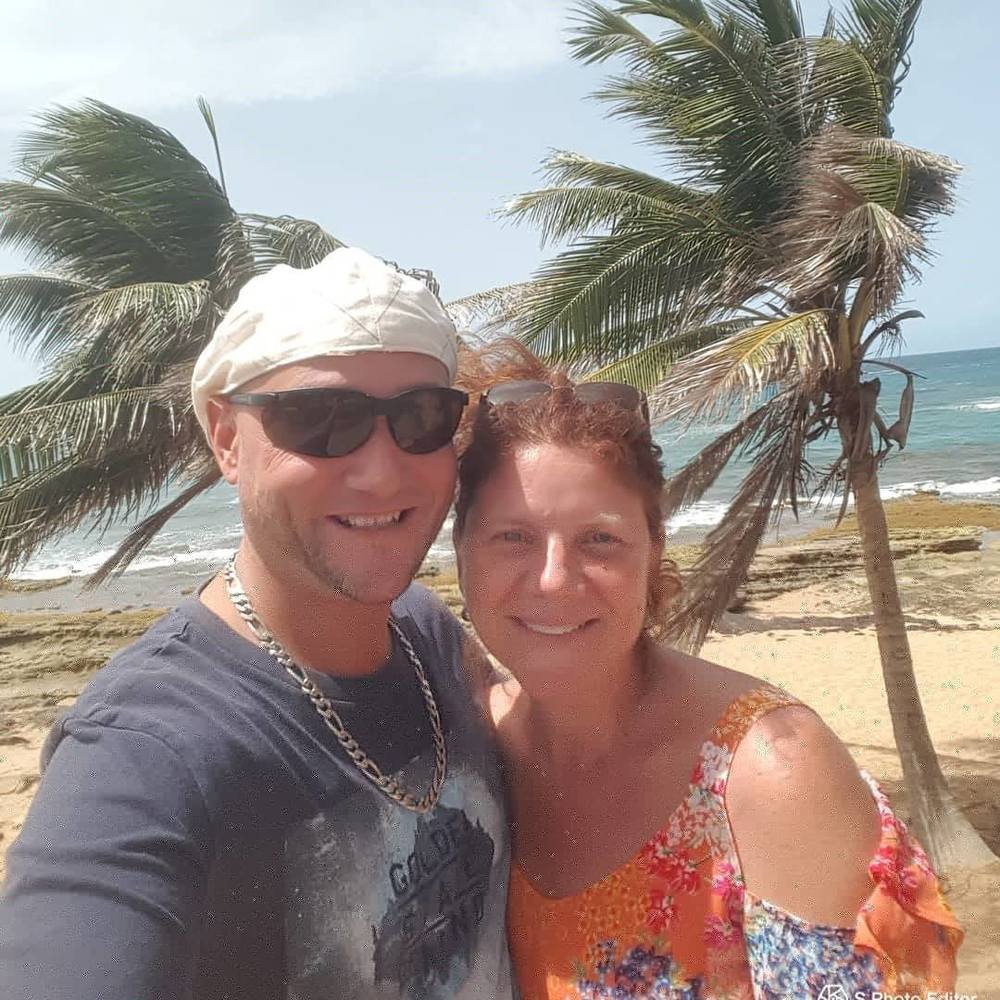 Meet your Posher, Polly